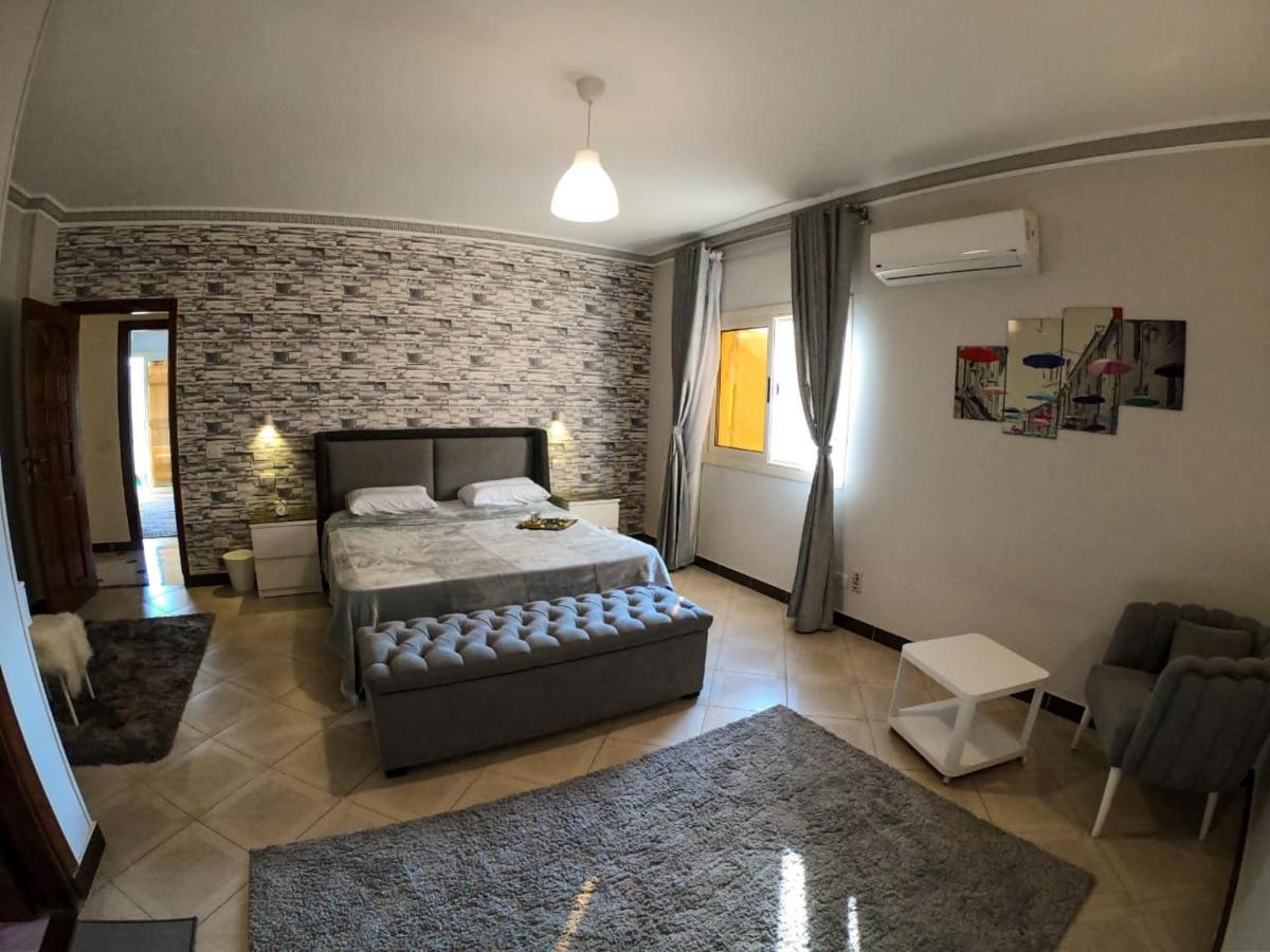 3Bd Apartment In A Family House With Garden View Cairo Room photo